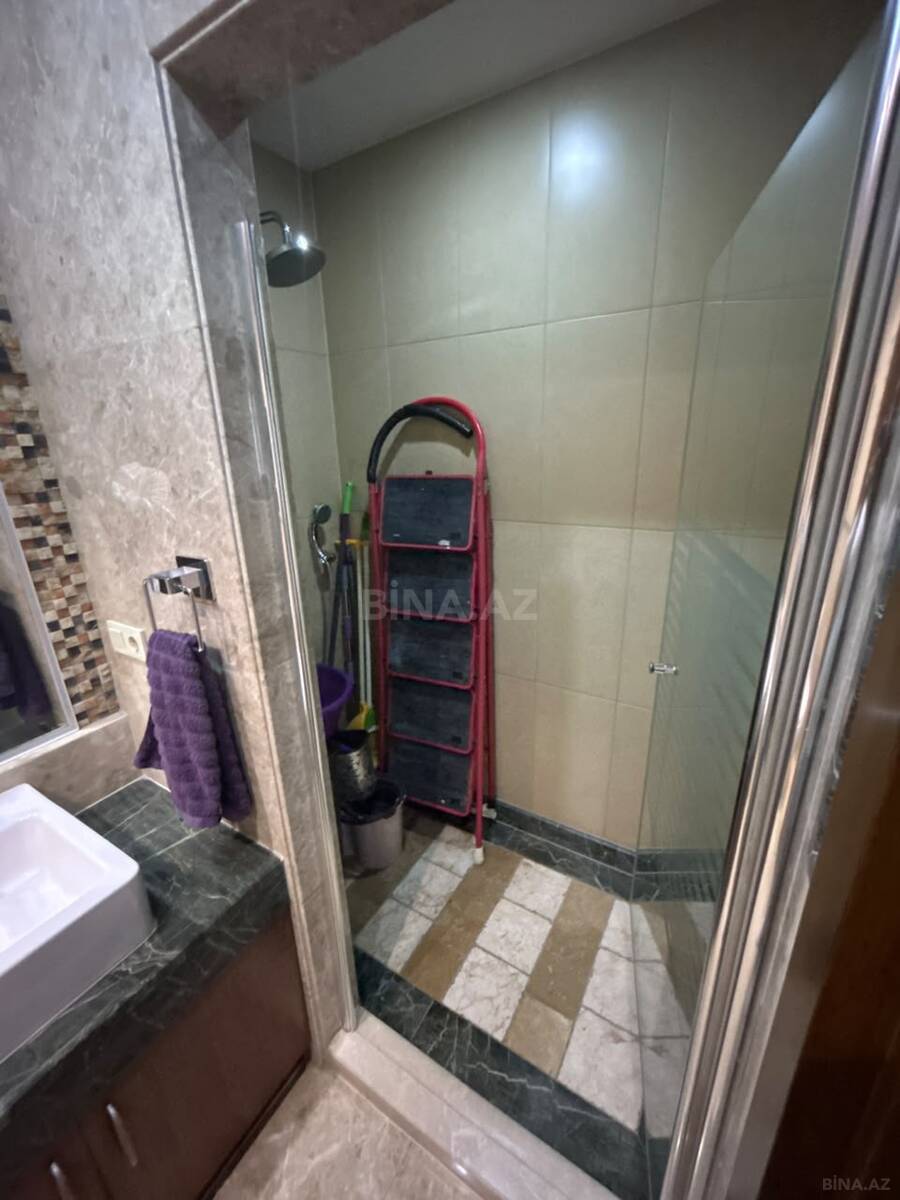 3 otaqlı Yeni tikili, İnşaatçılar m., Bakı