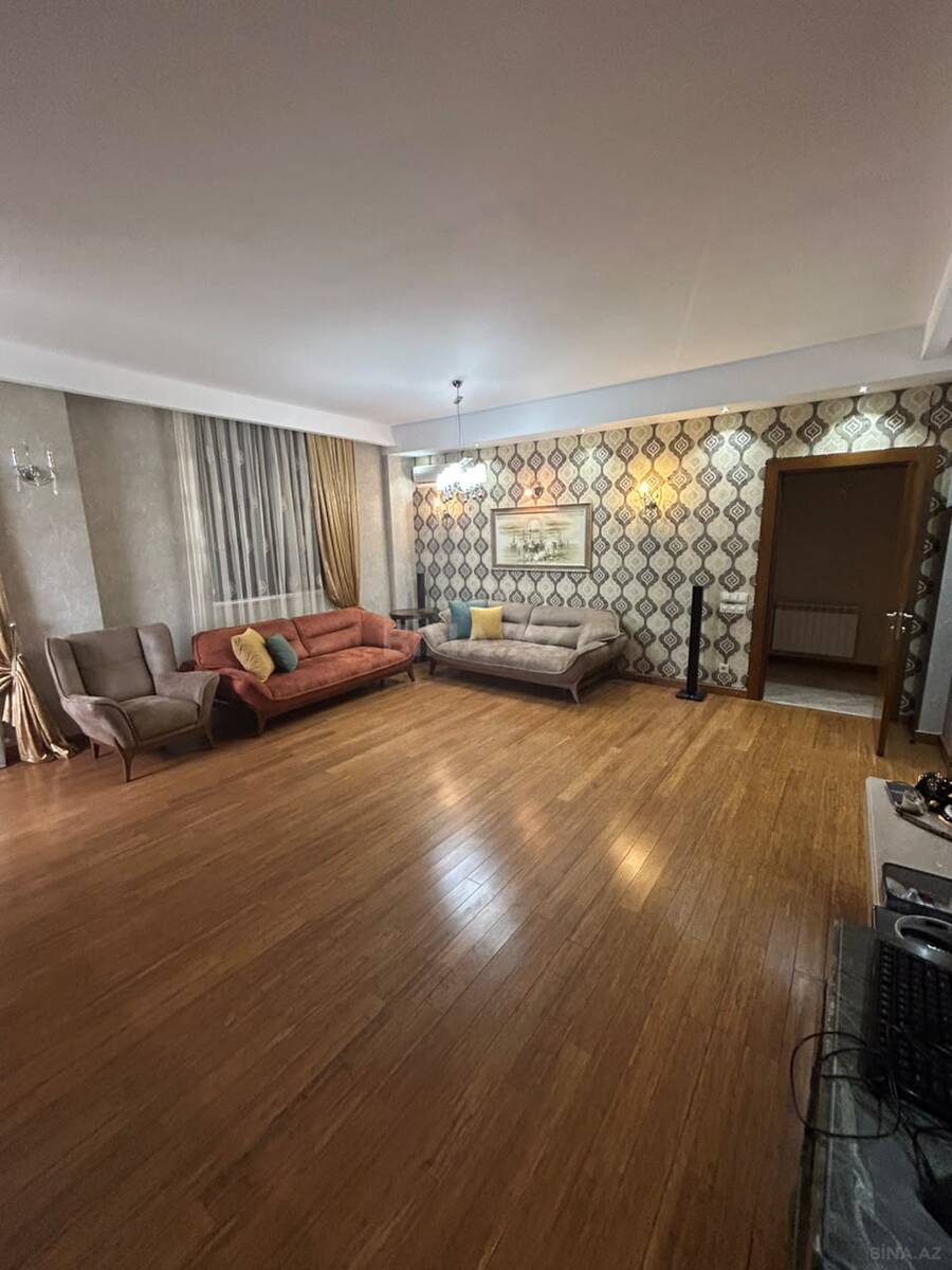 3 otaqlı Yeni tikili, İnşaatçılar m., Bakı