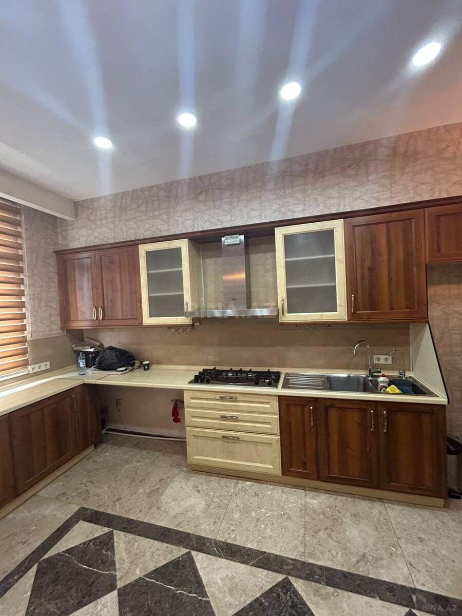 3 otaqlı Yeni tikili, İnşaatçılar m., Bakı