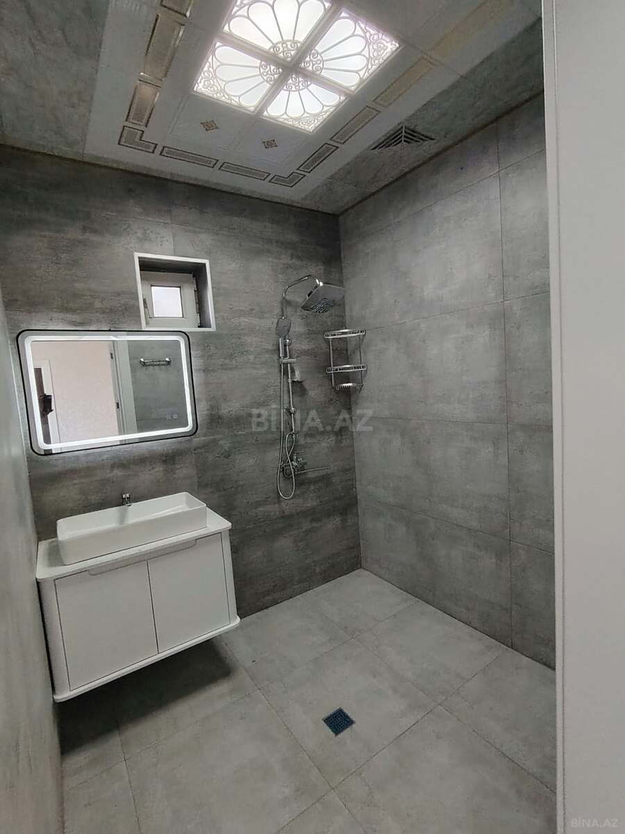 4 otaqlı Həyət evi/Bağ evi, Qaraçuxur q., Bakı
