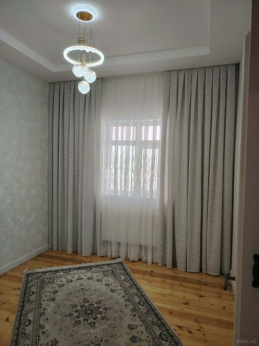 4 otaqlı Həyət evi/Bağ evi, Qaraçuxur q., Bakı