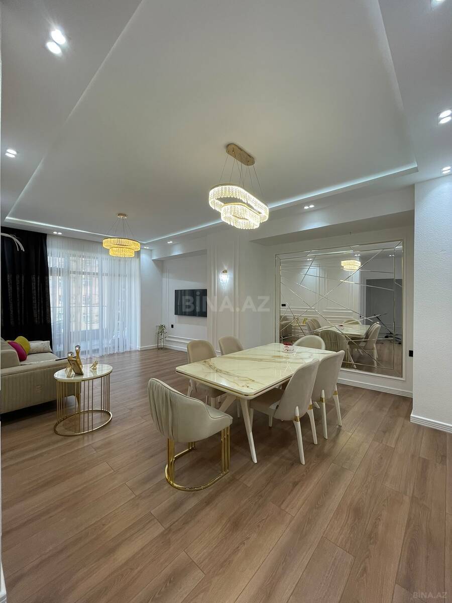 3 otaqlı Yeni tikili, 8 Noyabr m., Bakı