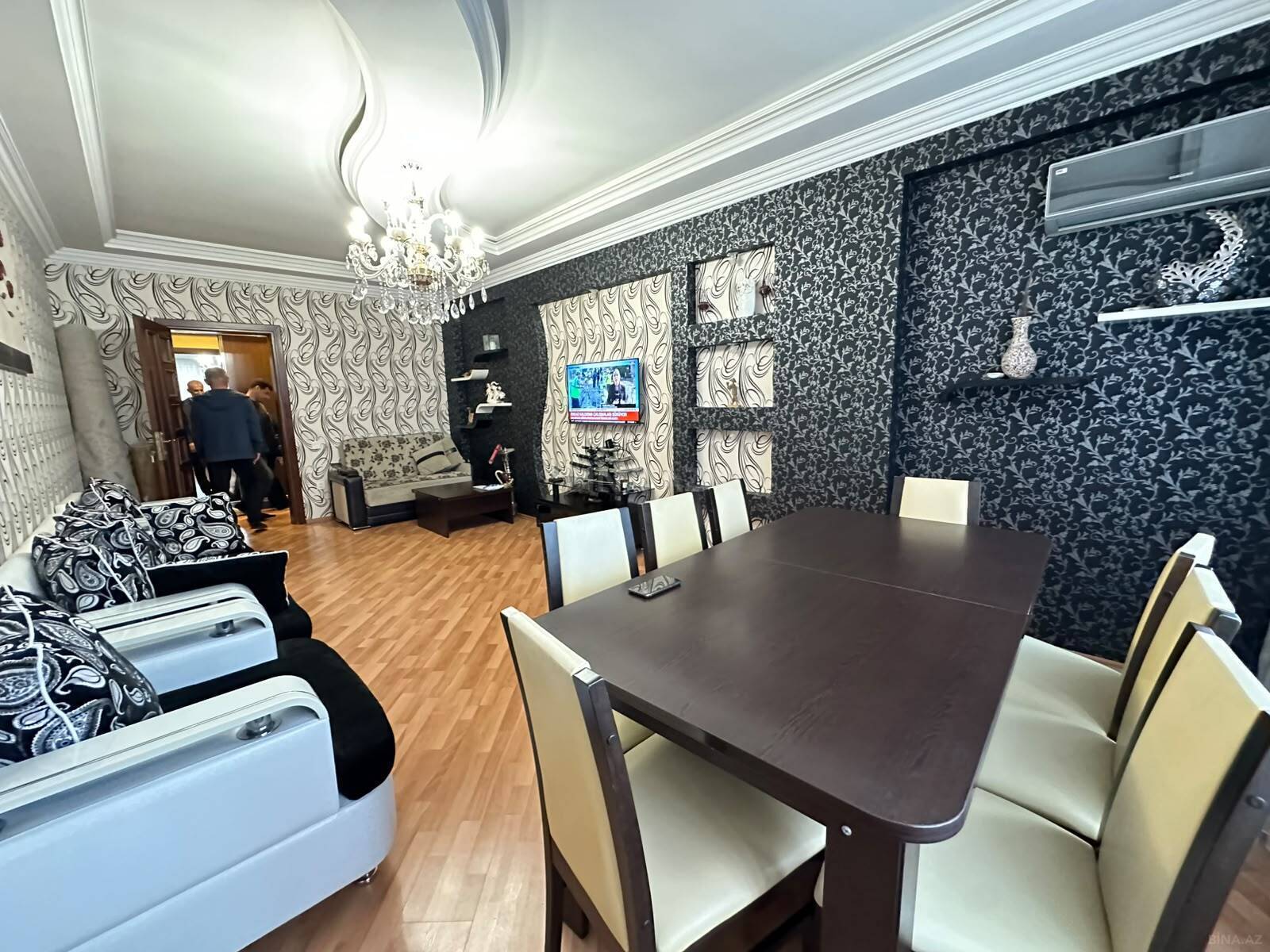 3 otaqlı Yeni tikili, İnşaatçılar m., Bakı