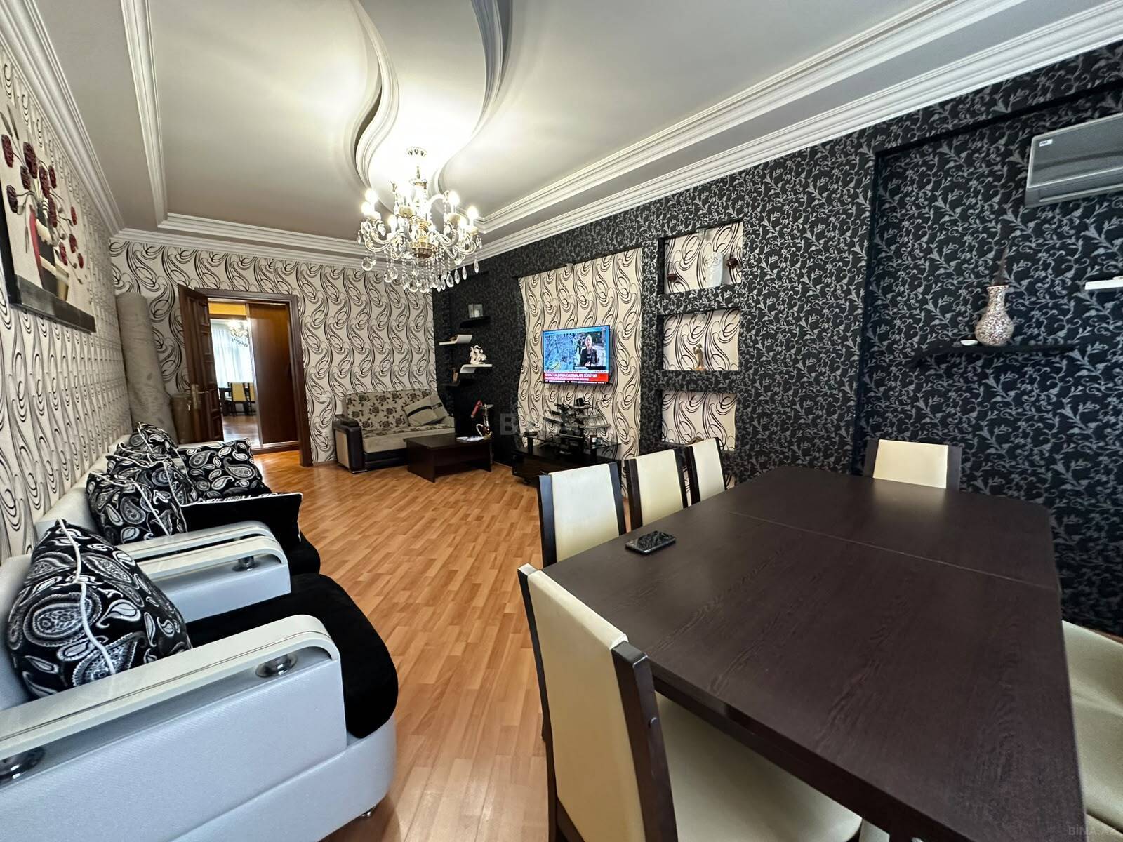 3 otaqlı Yeni tikili, İnşaatçılar m., Bakı
