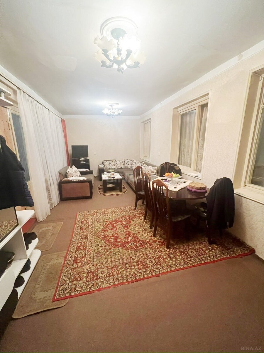 4 otaqlı Köhnə tikili, Dərnəgül m., Bakı