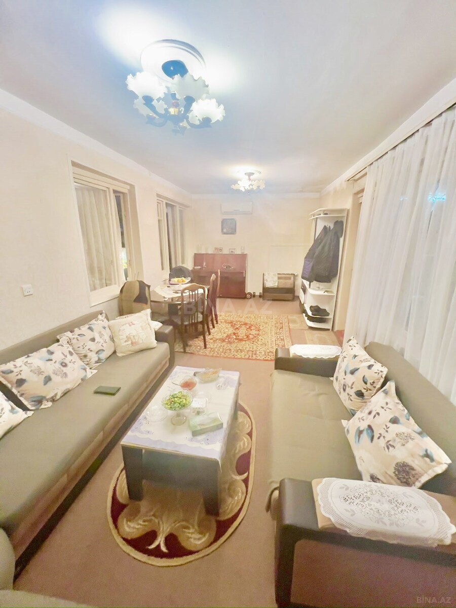 4 otaqlı Köhnə tikili, Dərnəgül m., Bakı