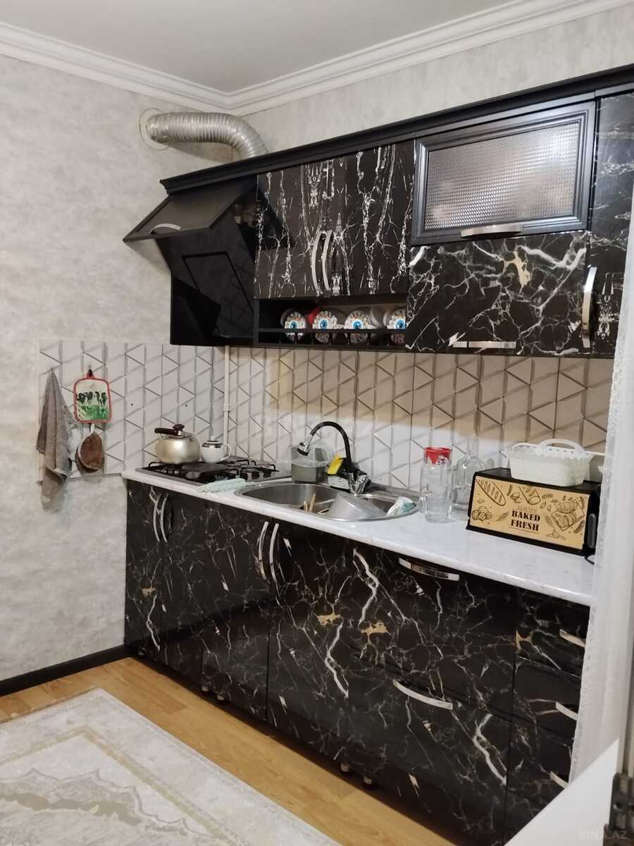 3 otaqlı Köhnə tikili, Sumqayıt