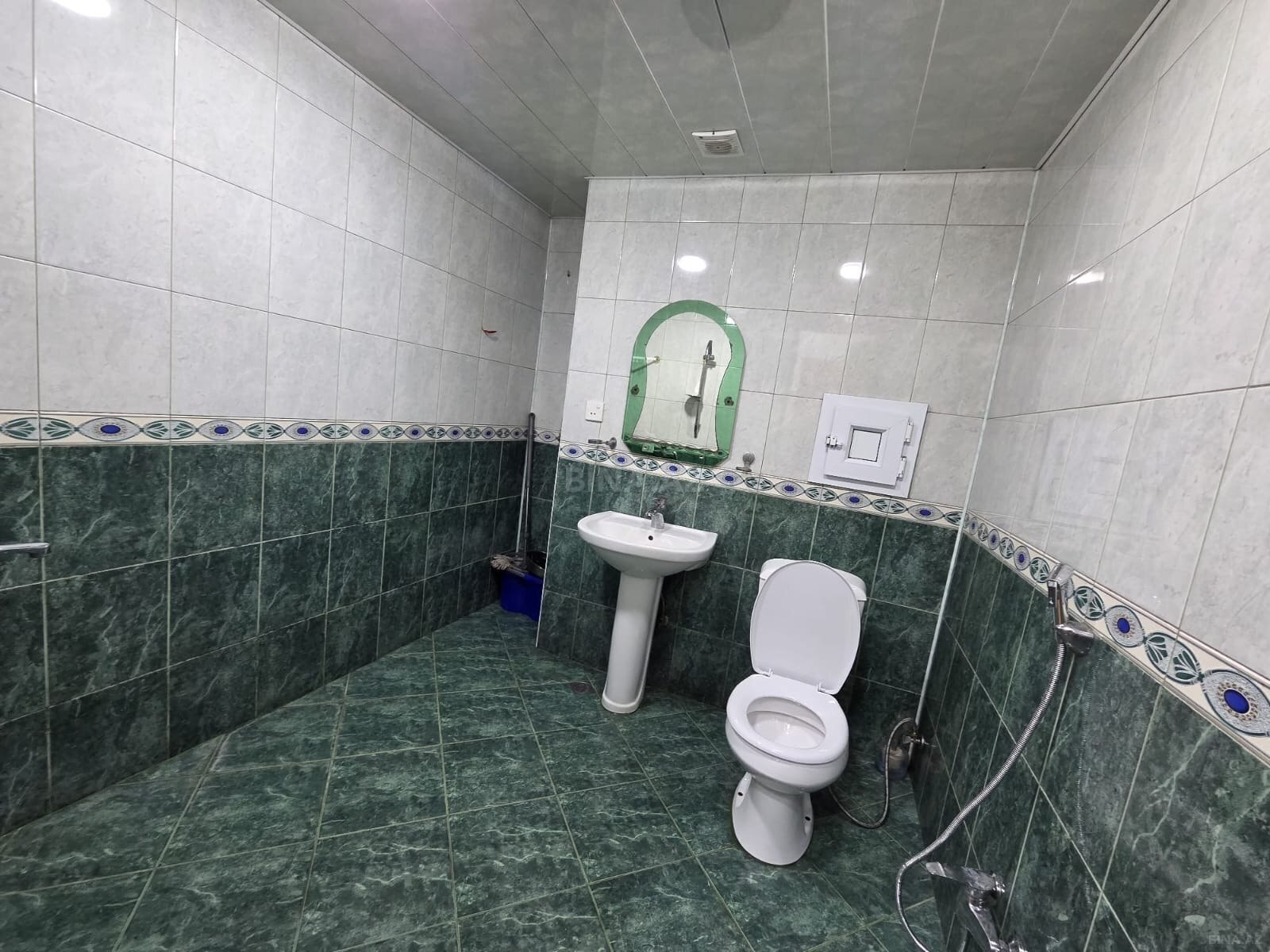 2 otaqlı Yeni tikili, 8-ci kilometr q., Bakı