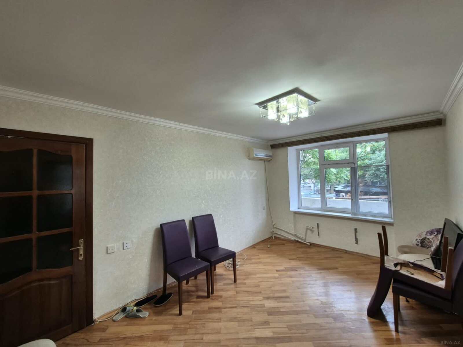 2 otaqlı Köhnə tikili, Elmlər Akademiyası m., Bakı