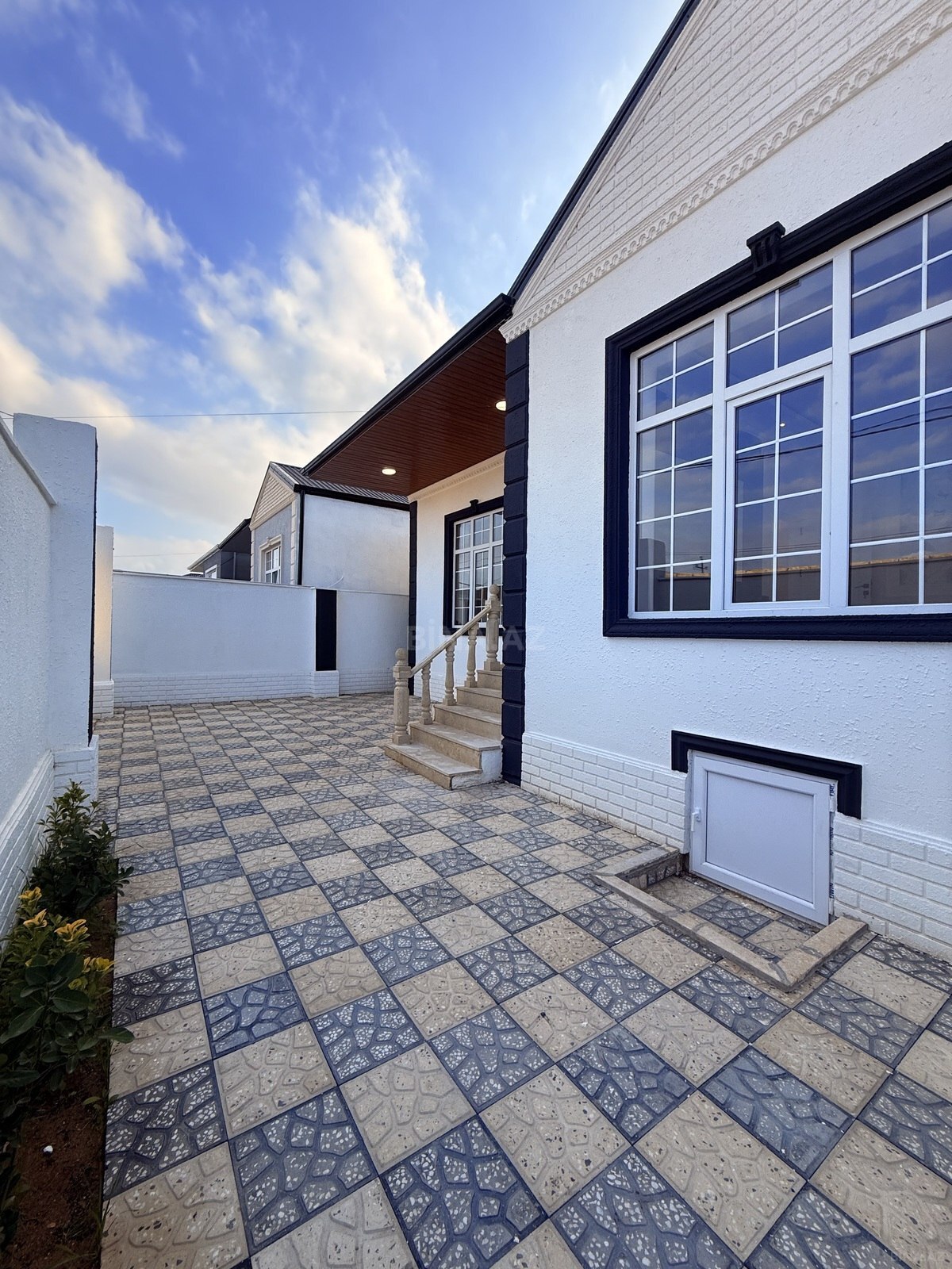 3 otaqlı Həyət evi/Bağ evi, Binə q., Bakı