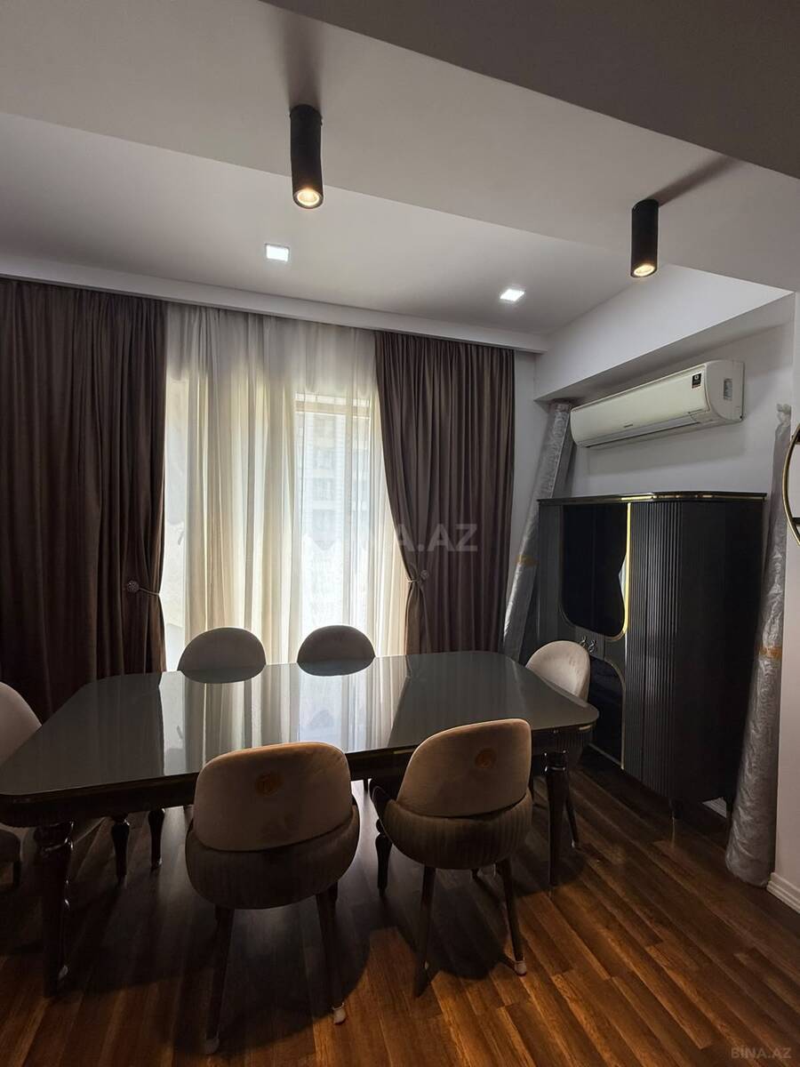 3 otaqlı Yeni tikili, Şah İsmayıl Xətai m., Bakı