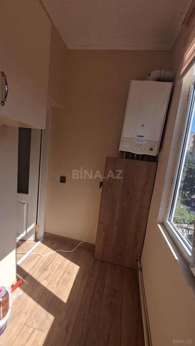 2 otaqlı Köhnə tikili, Memar Əcəmi m., Bakı