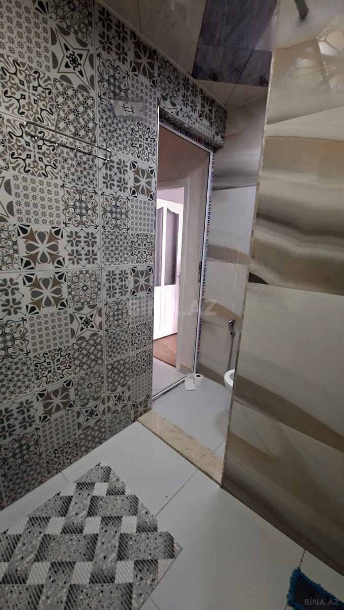 2 otaqlı Köhnə tikili, Memar Əcəmi m., Bakı