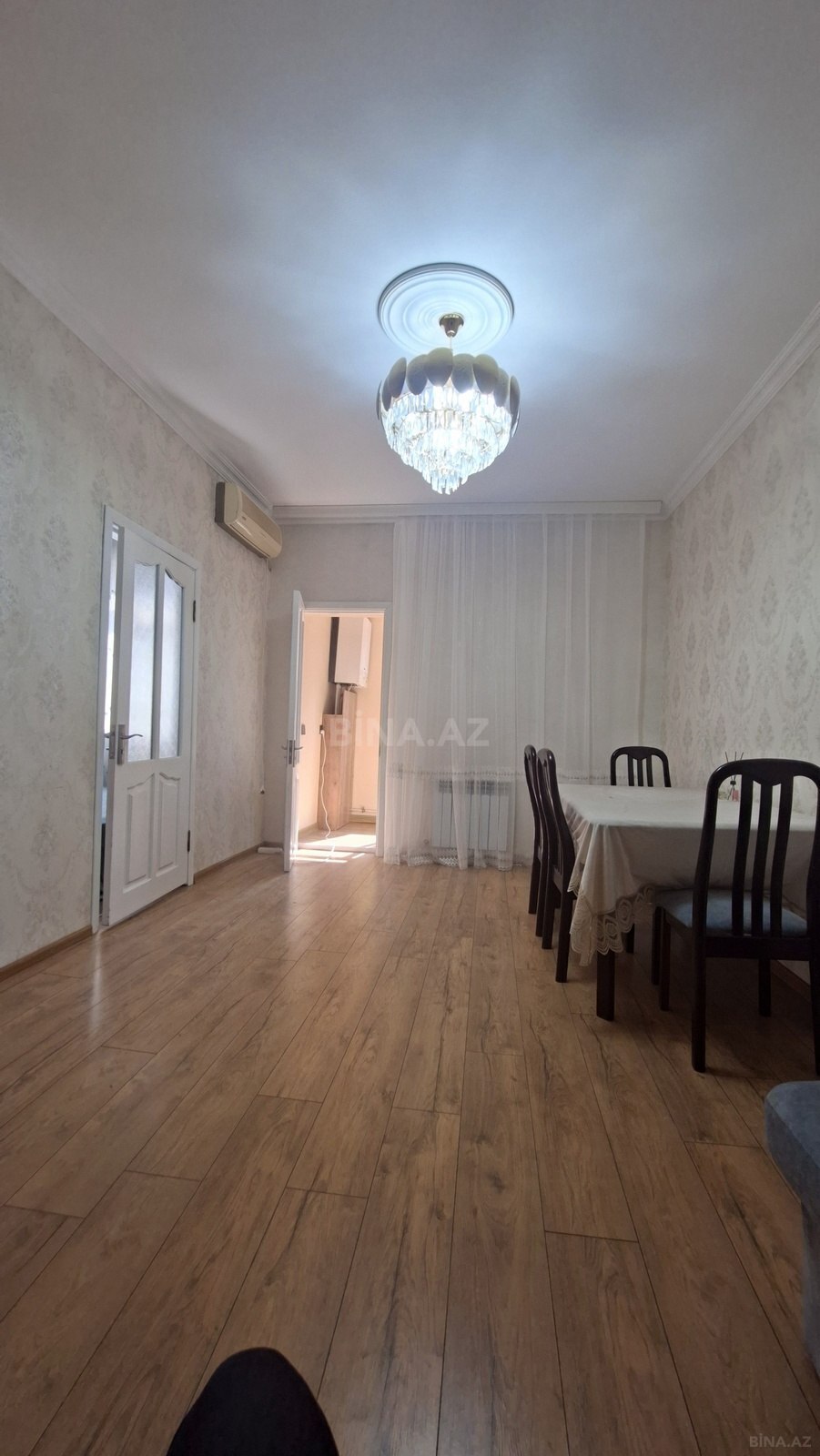 2 otaqlı Köhnə tikili, Memar Əcəmi m., Bakı