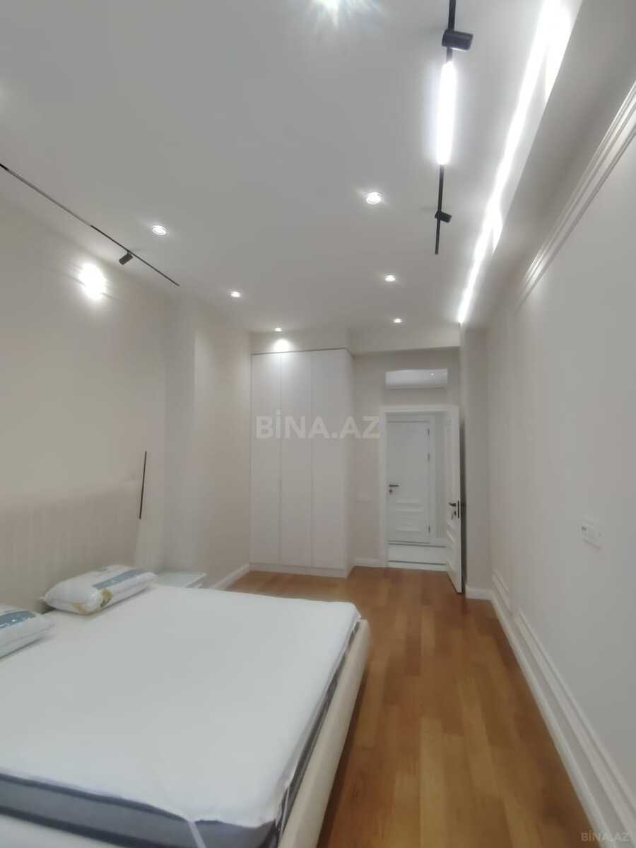 3 otaqlı Yeni tikili, Şah İsmayıl Xətai m., Bakı