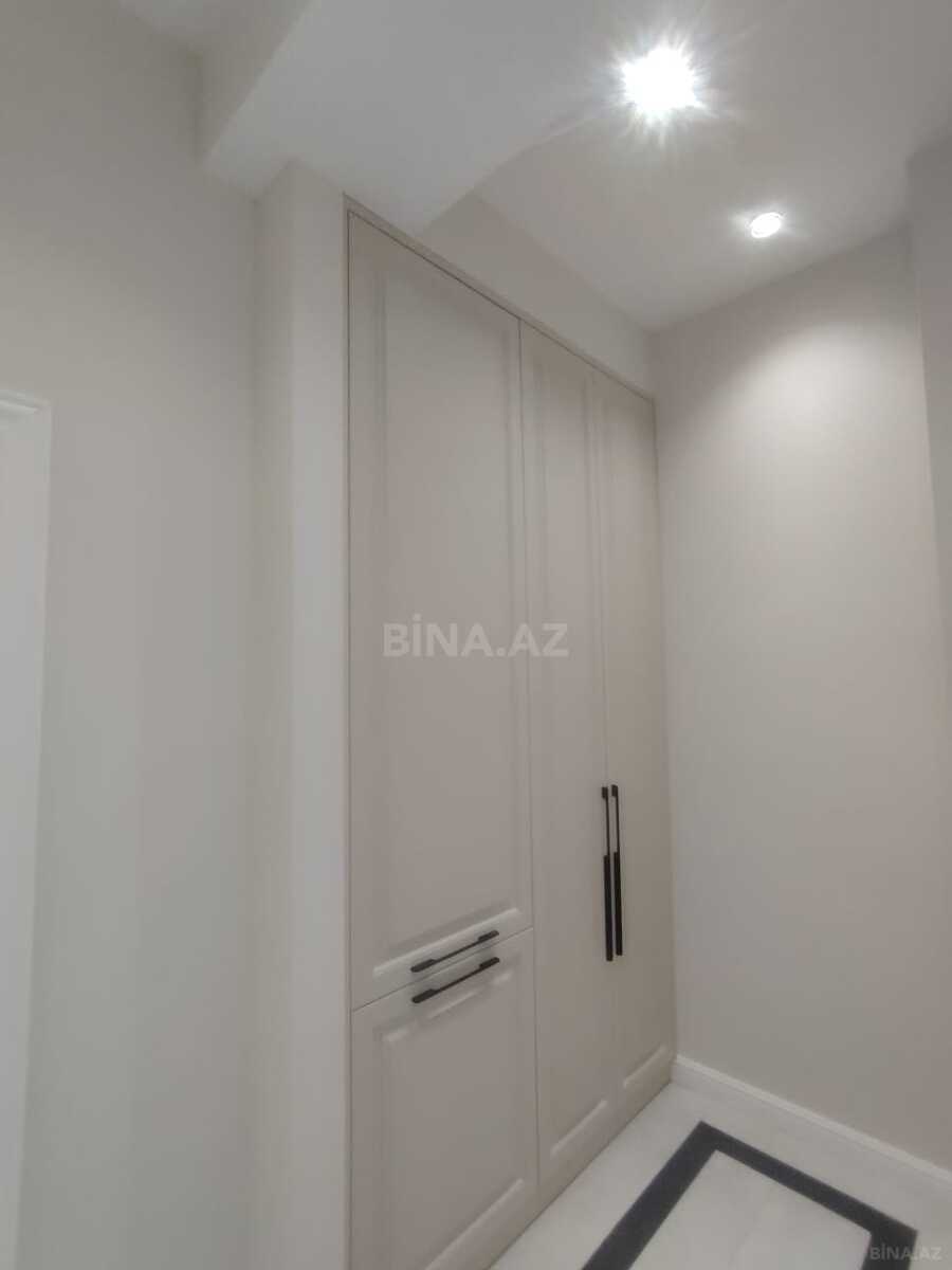 3 otaqlı Yeni tikili, Şah İsmayıl Xətai m., Bakı