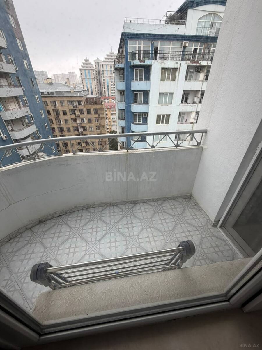 3 otaqlı Yeni tikili, Nizami m., Bakı