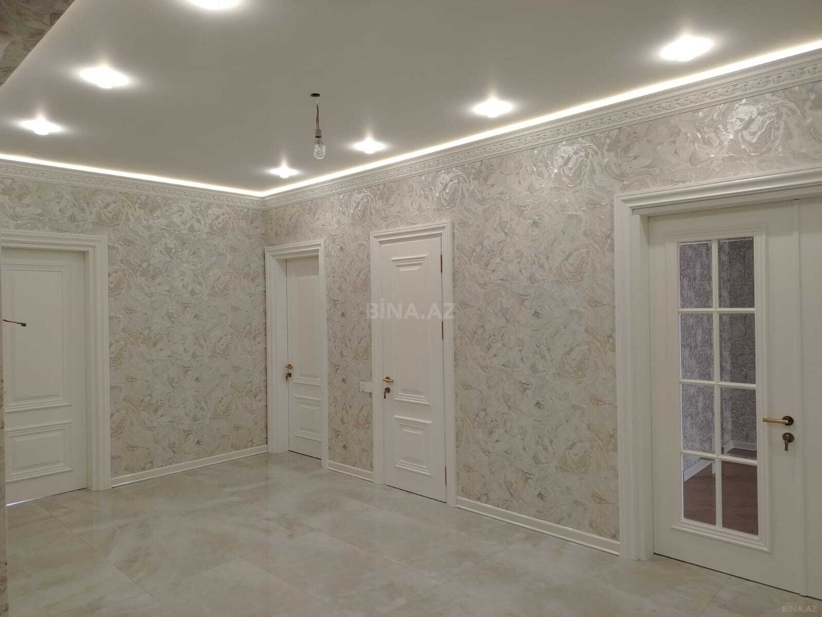 3 otaqlı Yeni tikili, Nizami m., Bakı