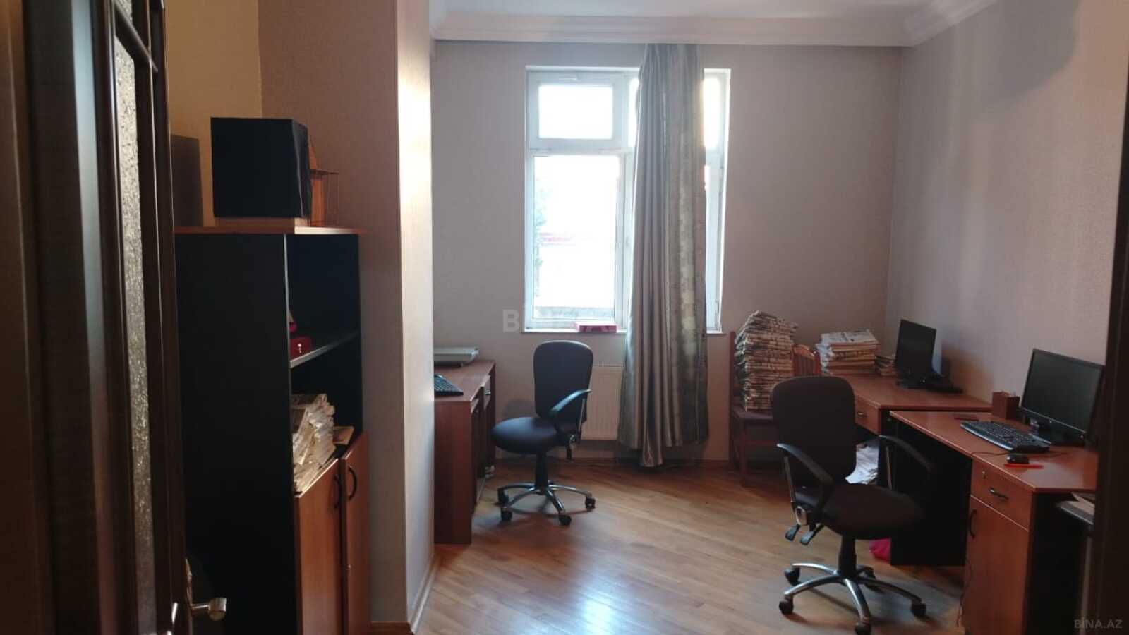 3 otaqlı Yeni tikili, İnşaatçılar m., Bakı