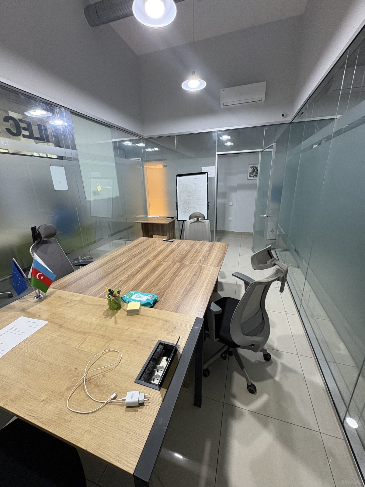 1 otaqlı Ofis, Nizami m., Bakı