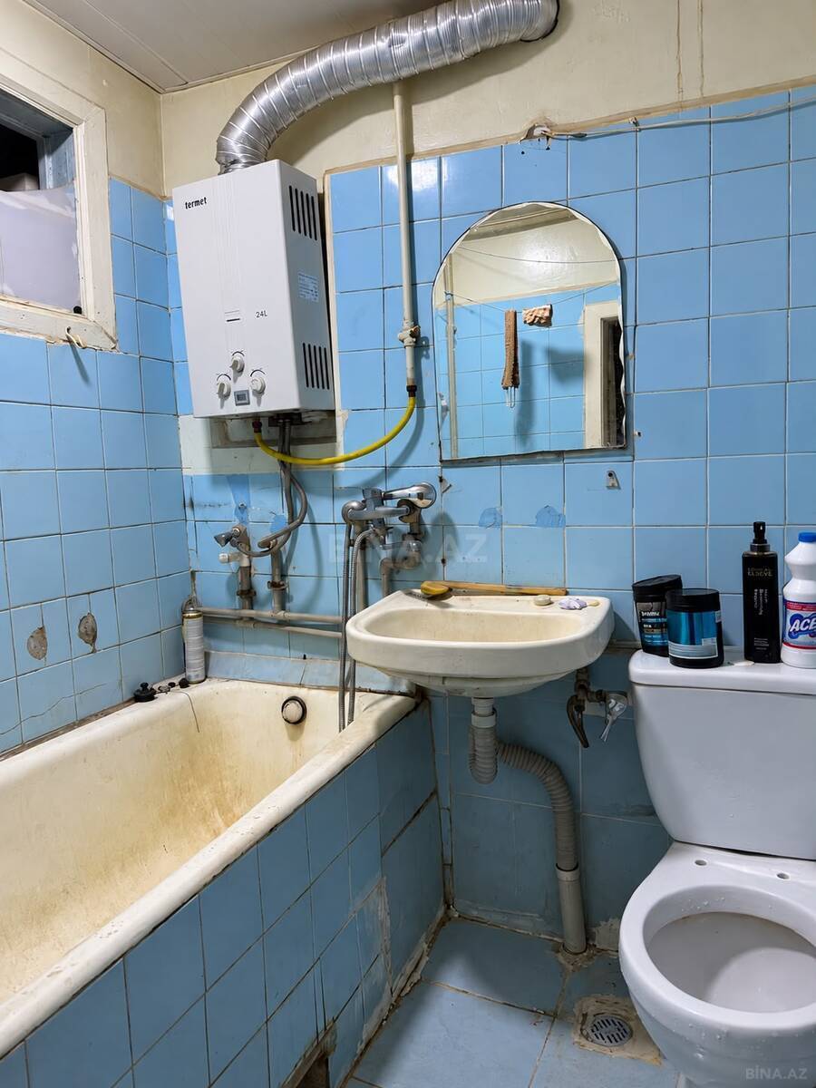 1 otaqlı Köhnə tikili, Elmlər Akademiyası m., Bakı