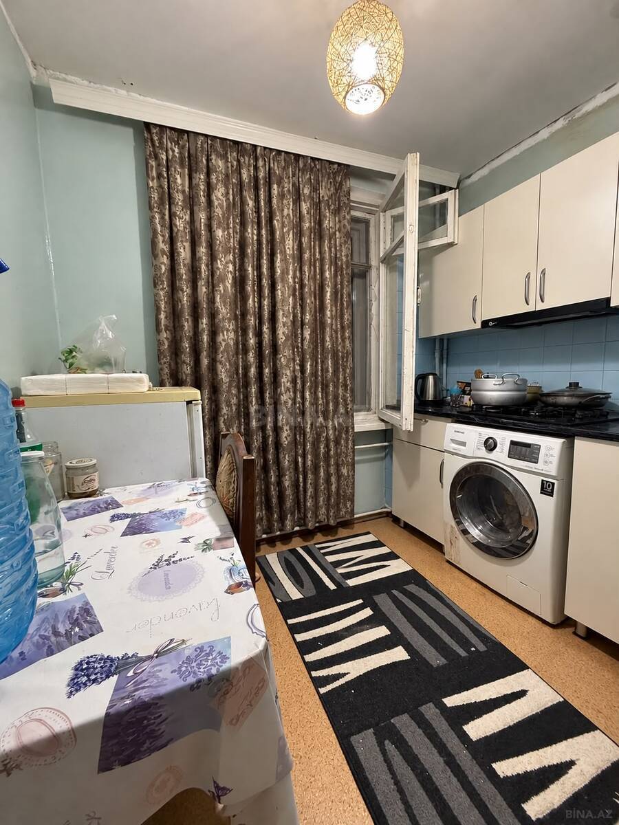 1 otaqlı Köhnə tikili, Elmlər Akademiyası m., Bakı