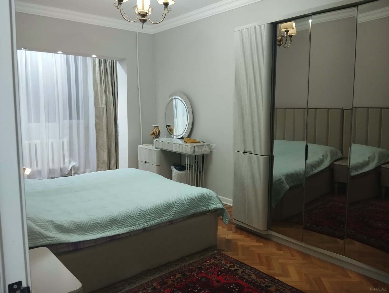 3 otaqlı Köhnə tikili, Xətai r., Bakı