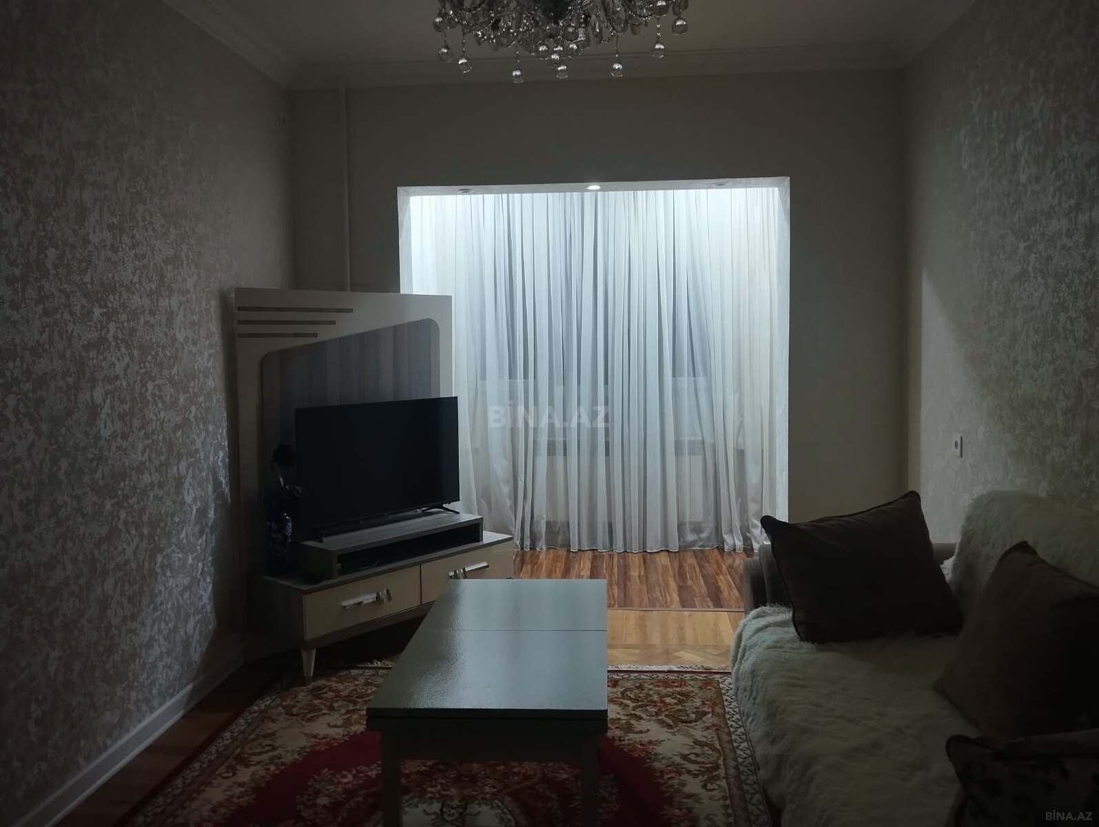 3 otaqlı Köhnə tikili, Xətai r., Bakı