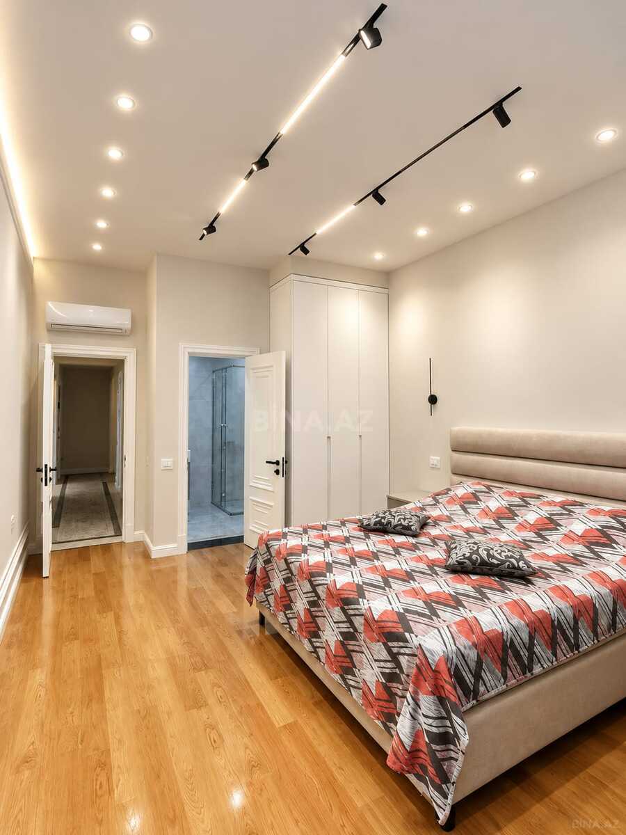 3 otaqlı Yeni tikili, Şah İsmayıl Xətai m., Bakı