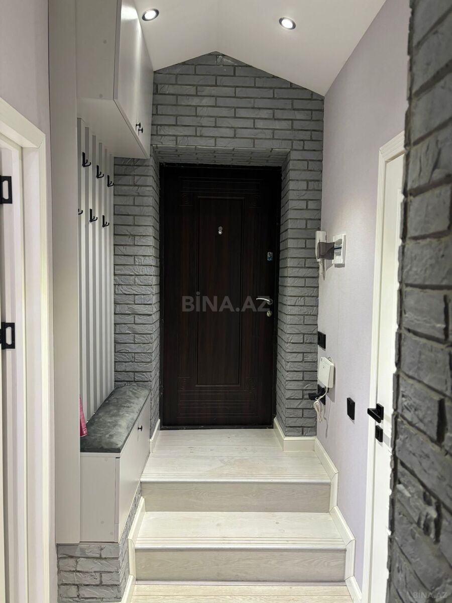 2 otaqlı Köhnə tikili, Nizami m., Bakı