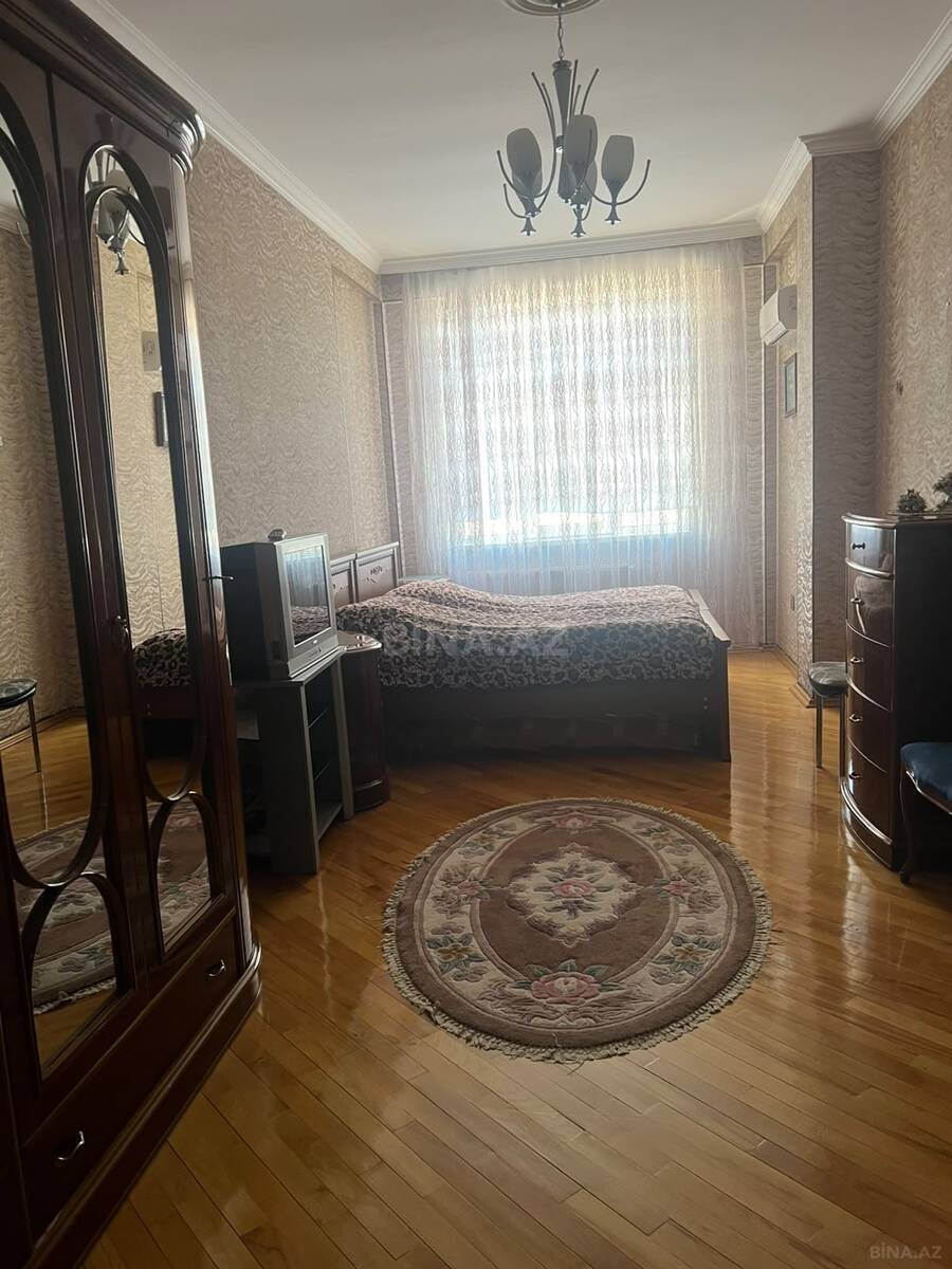3 otaqlı Yeni tikili, 8 Noyabr m., Bakı