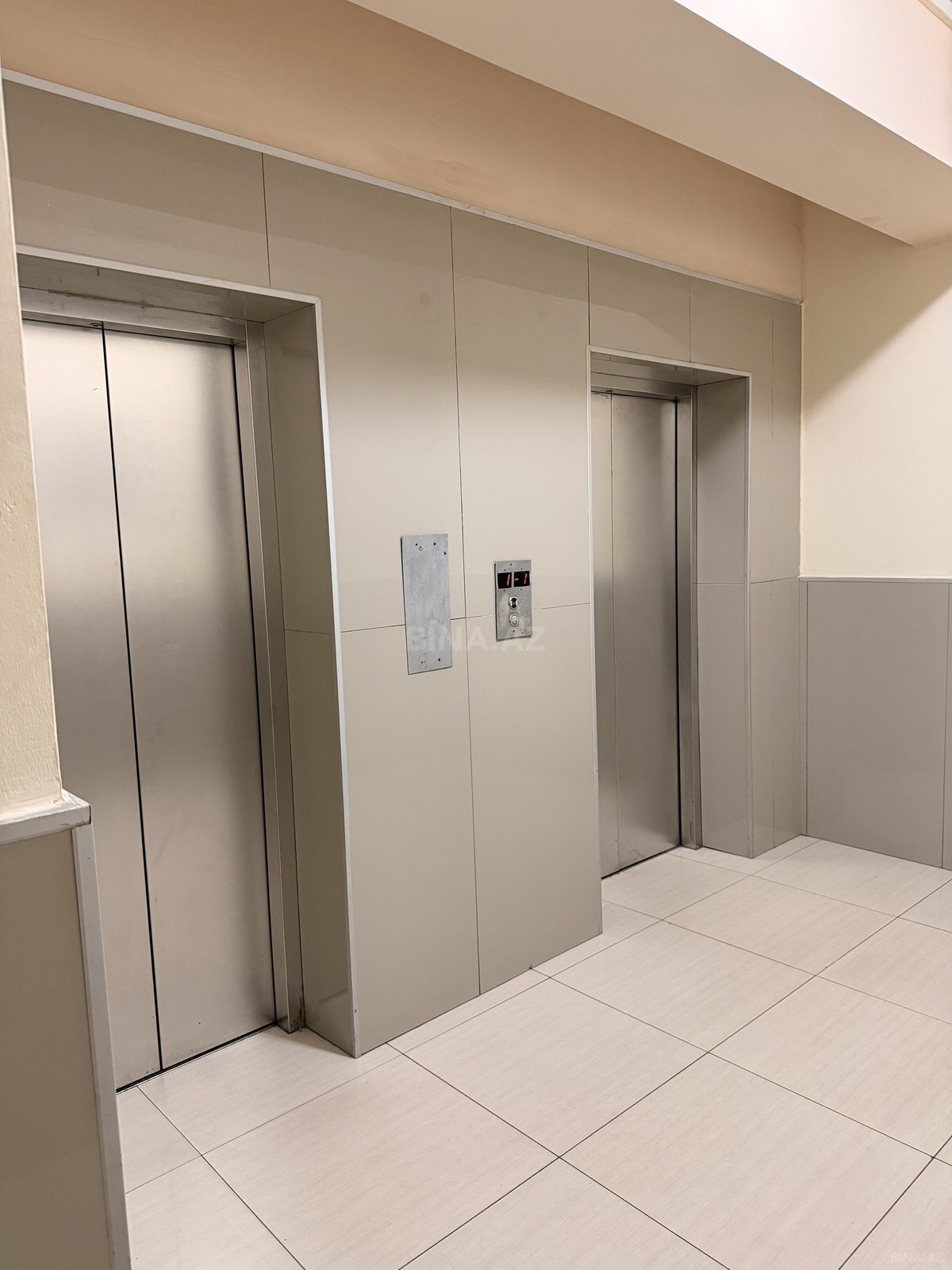 3 otaqlı Yeni tikili, 20 Yanvar m., Bakı