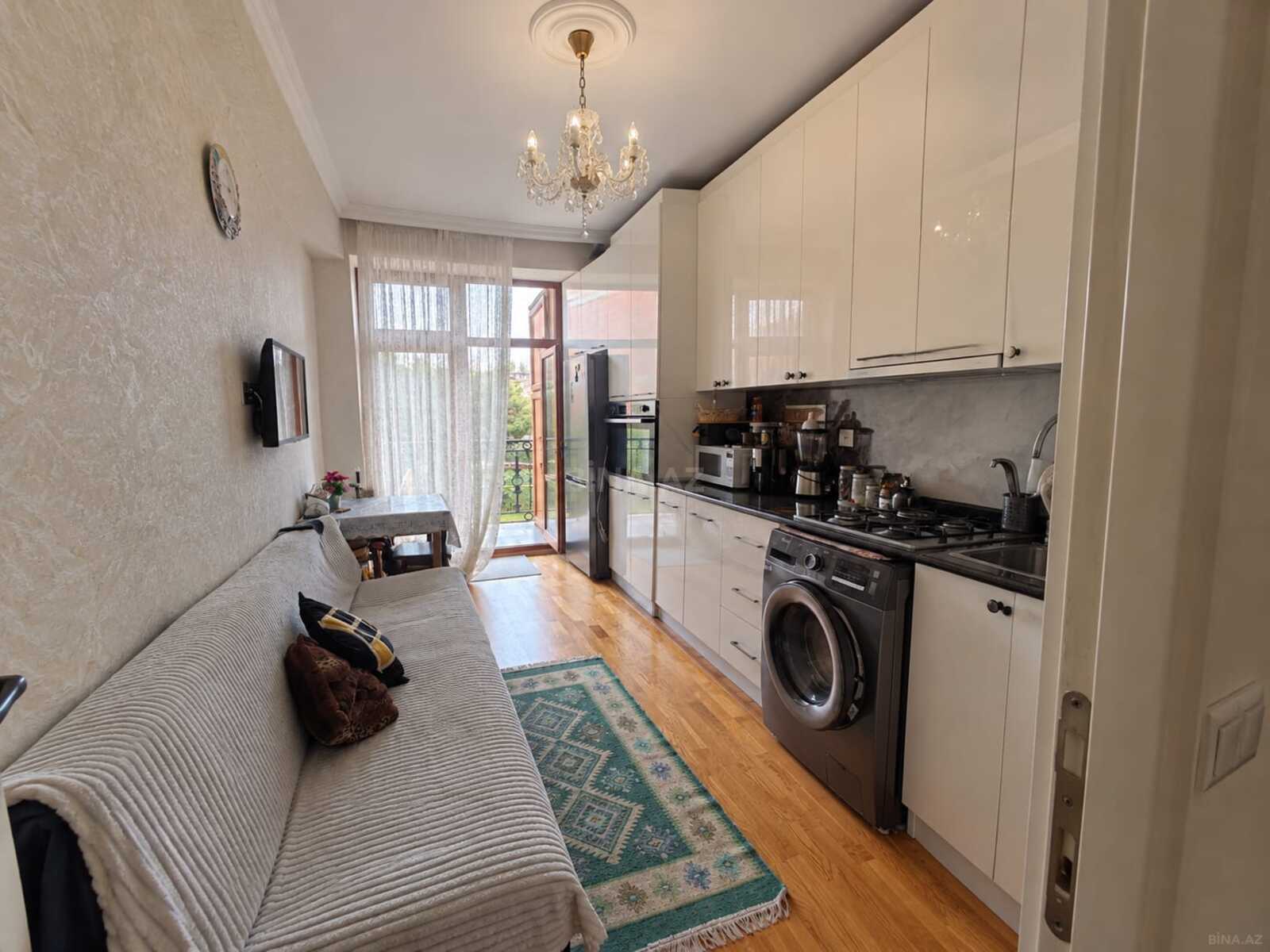 2 otaqlı Yeni tikili, Neftçilər m., Bakı