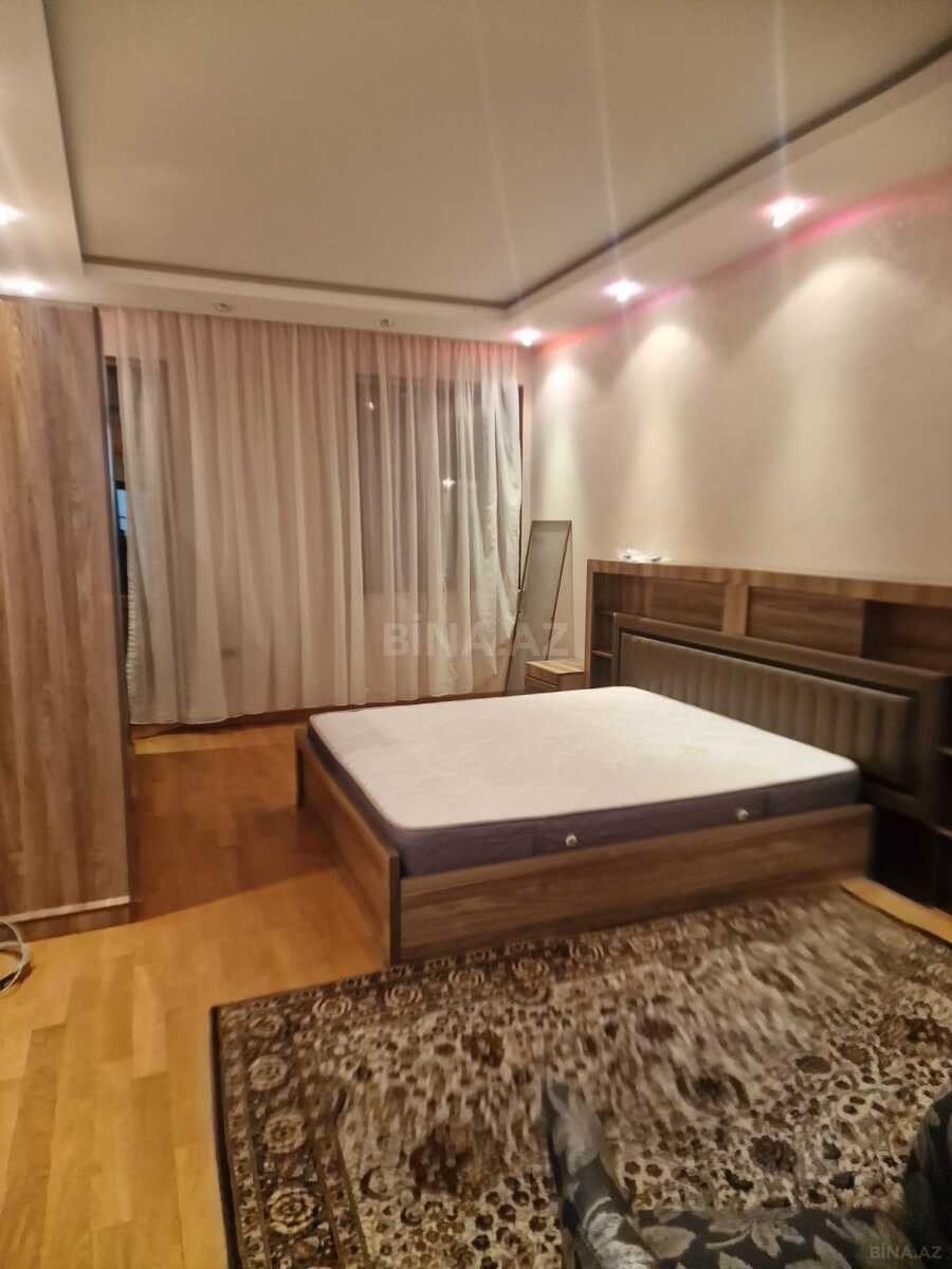 3 otaqlı Yeni tikili, Xırdalan