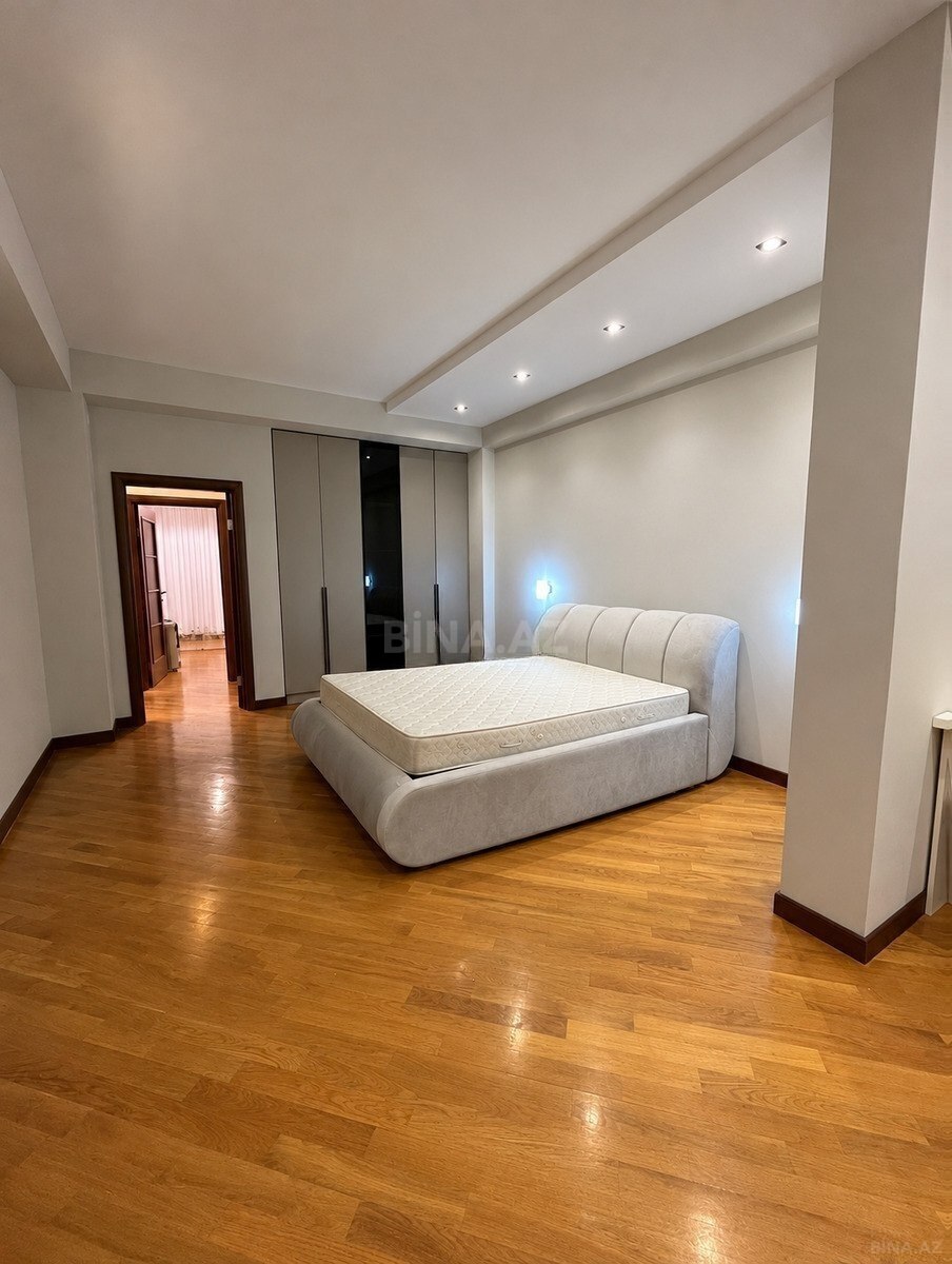 4 otaqlı Yeni tikili, Bayıl q., Bakı