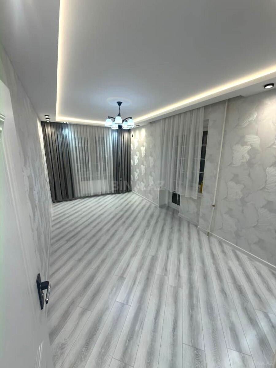 3 otaqlı Köhnə tikili, Həzi Aslanov m., Bakı