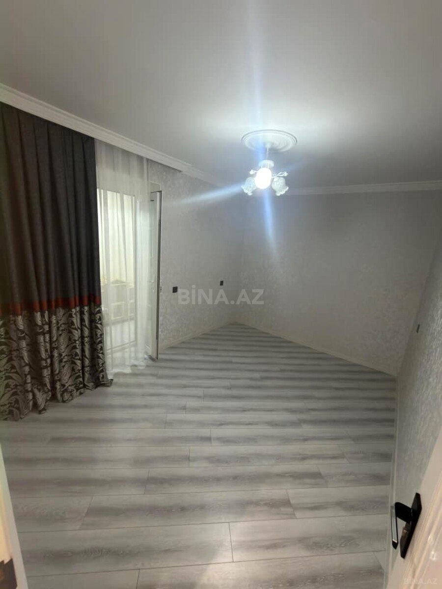 3 otaqlı Köhnə tikili, Həzi Aslanov m., Bakı