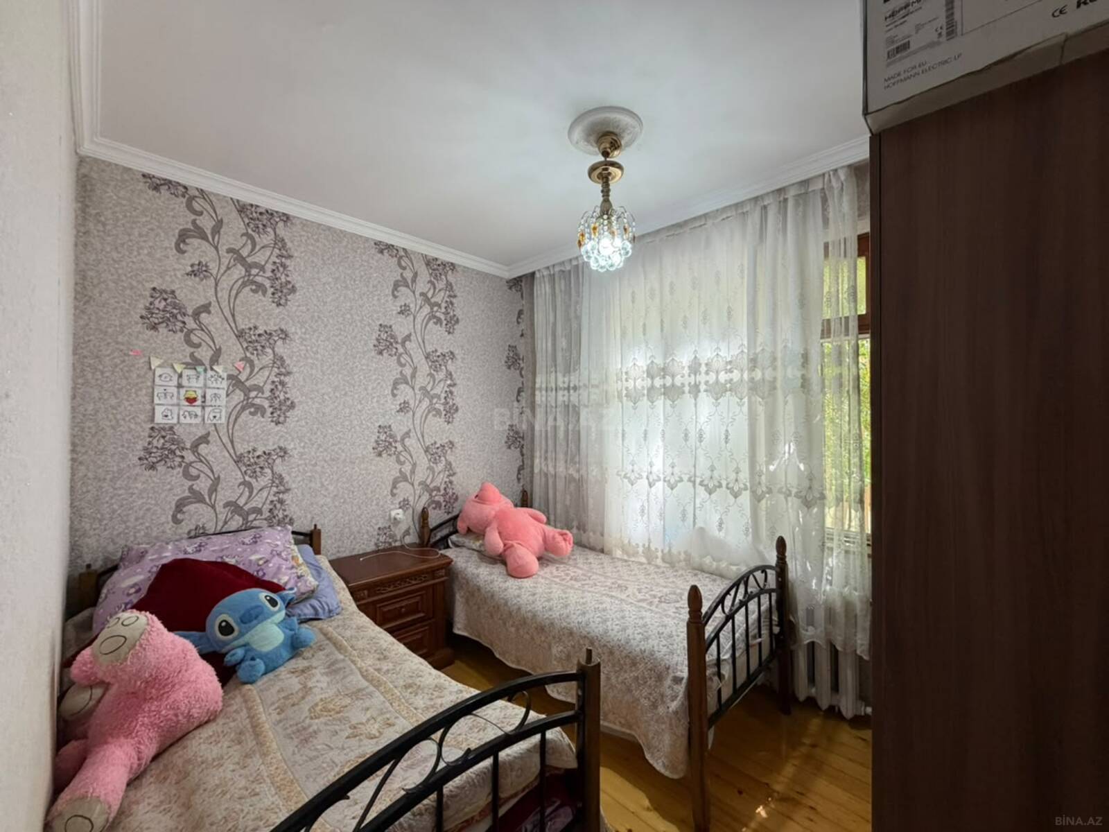 3 otaqlı Köhnə tikili, Badamdar q., Bakı