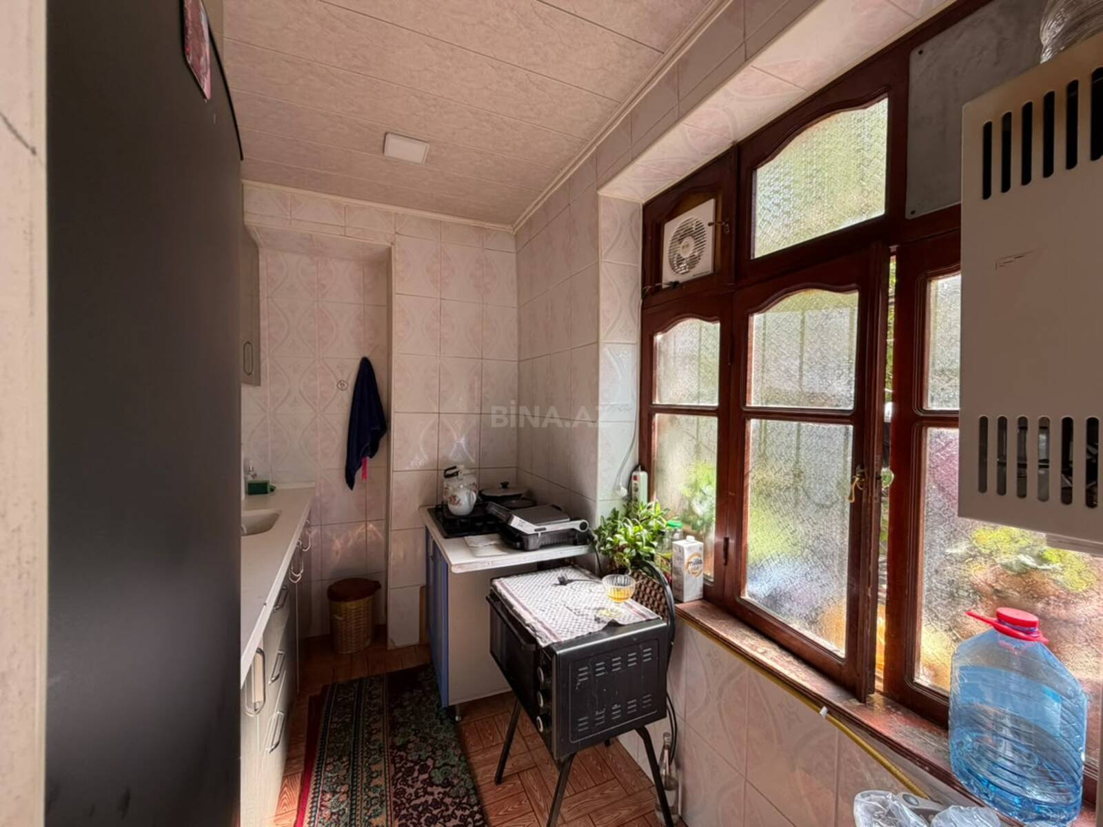 3 otaqlı Köhnə tikili, Badamdar q., Bakı