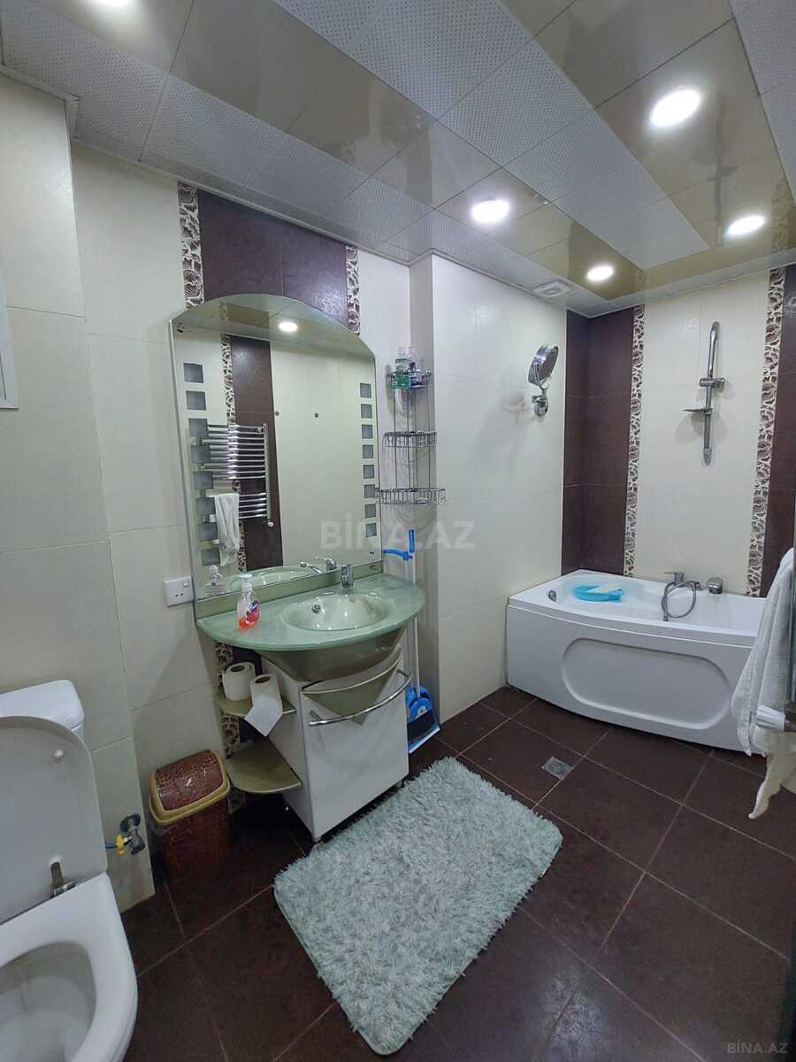 3 otaqlı Yeni tikili, Şah İsmayıl Xətai m., Bakı