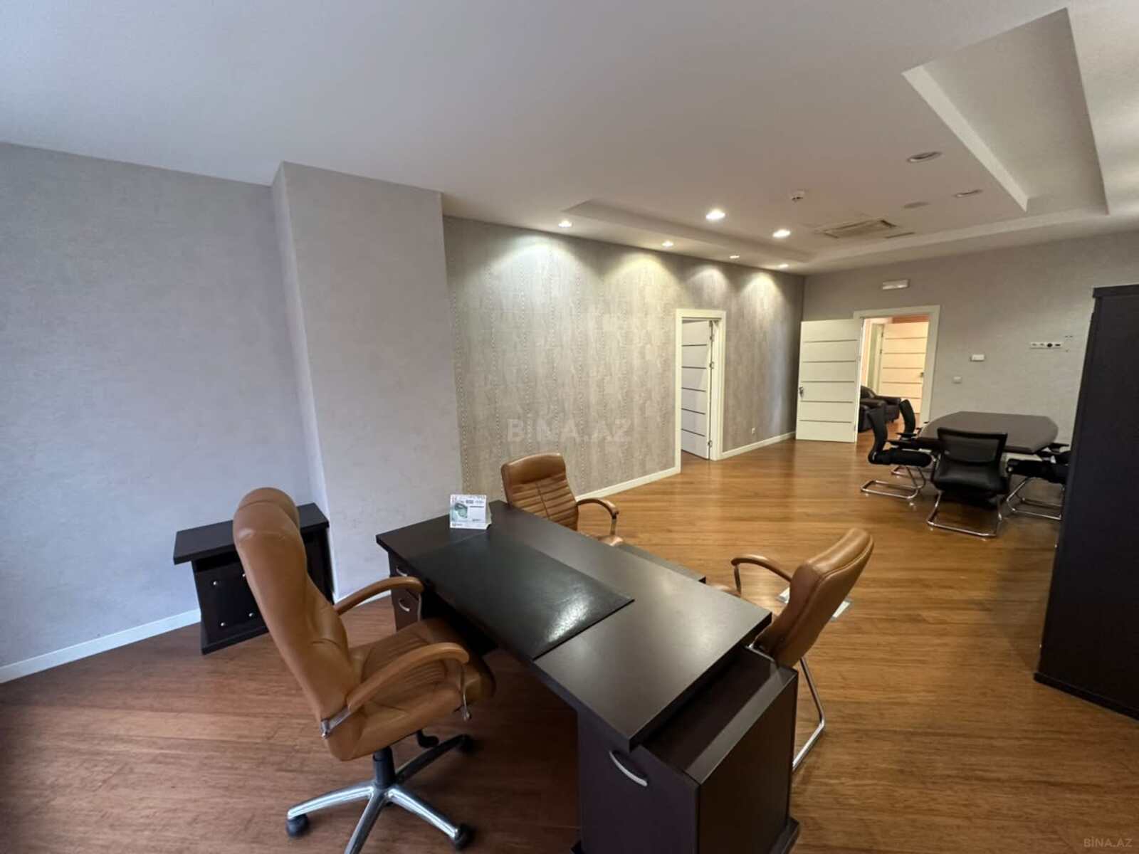 4 otaqlı Ofis, Bakmil m., Bakı