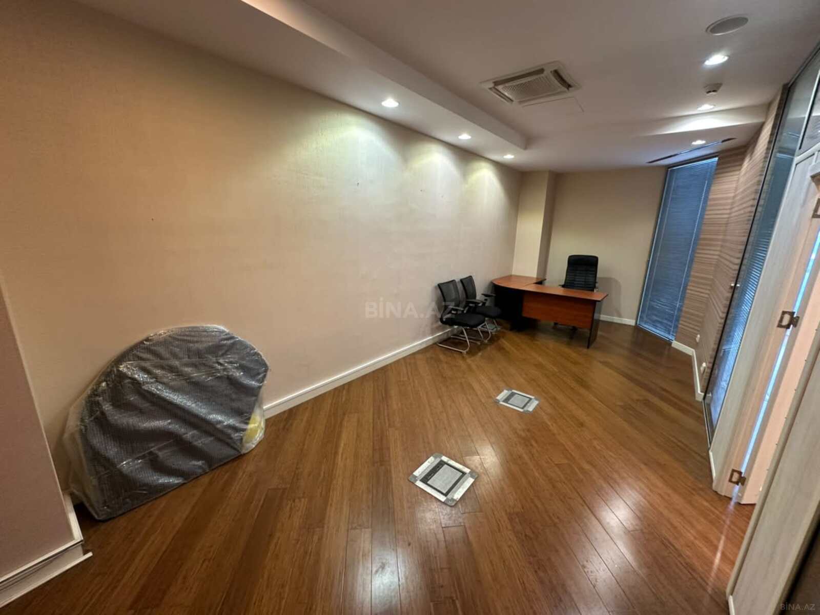 4 otaqlı Ofis, Bakmil m., Bakı