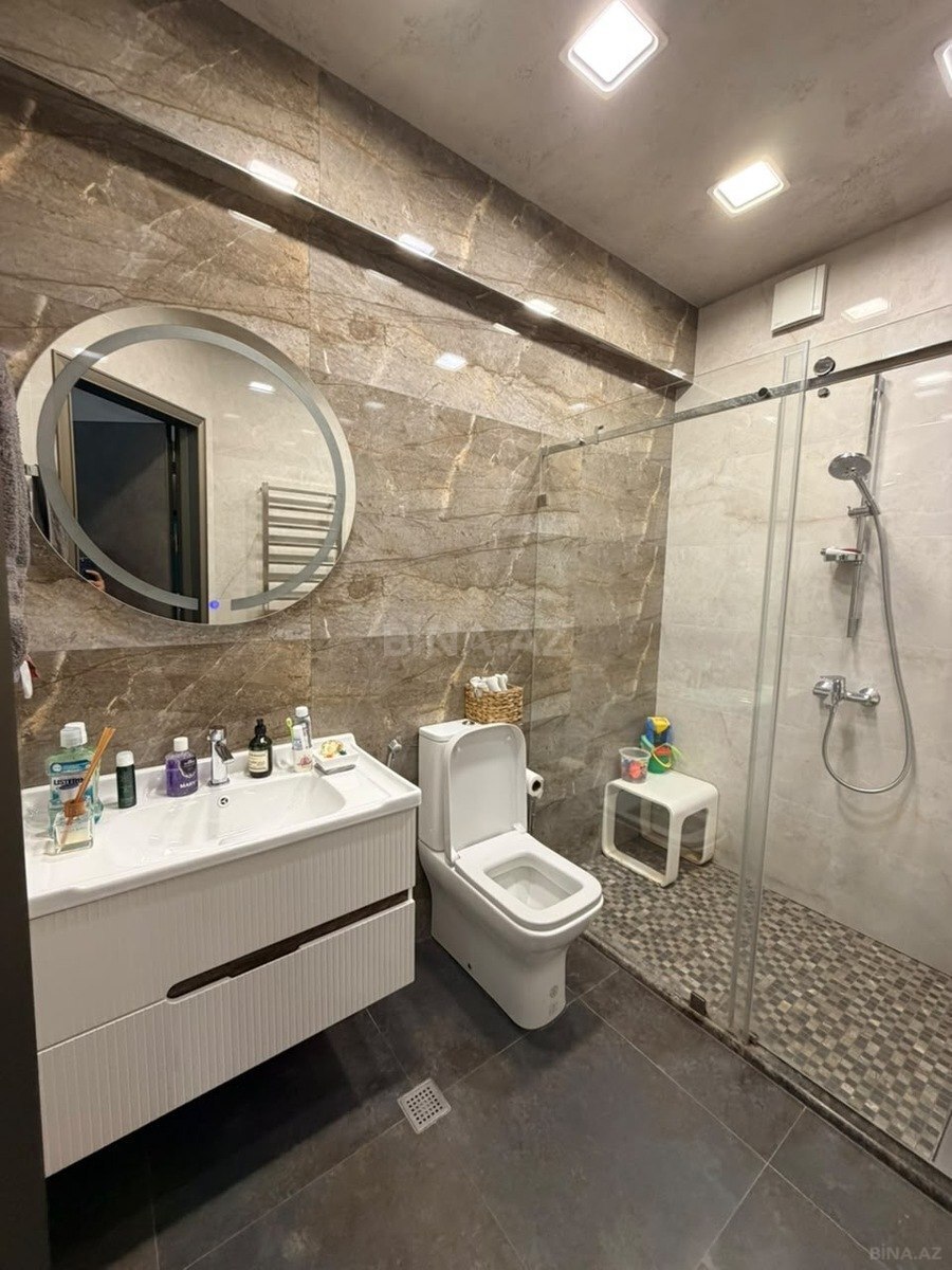 3 otaqlı Yeni tikili, Şah İsmayıl Xətai m., Bakı