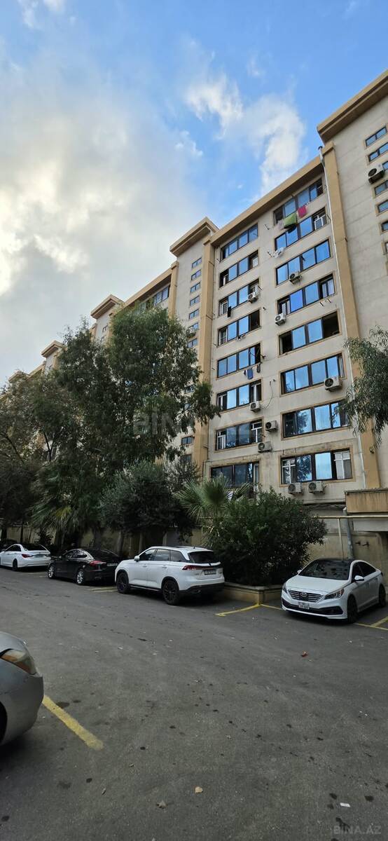 4 otaqlı Yeni tikili, Bakıxanov q., Bakı