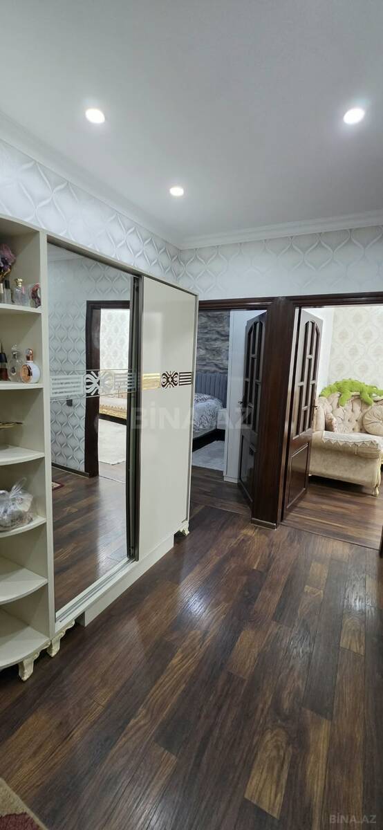 4 otaqlı Yeni tikili, Bakıxanov q., Bakı