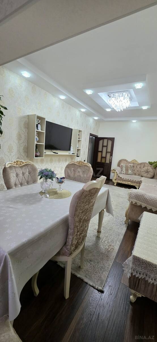 4 otaqlı Yeni tikili, Bakıxanov q., Bakı