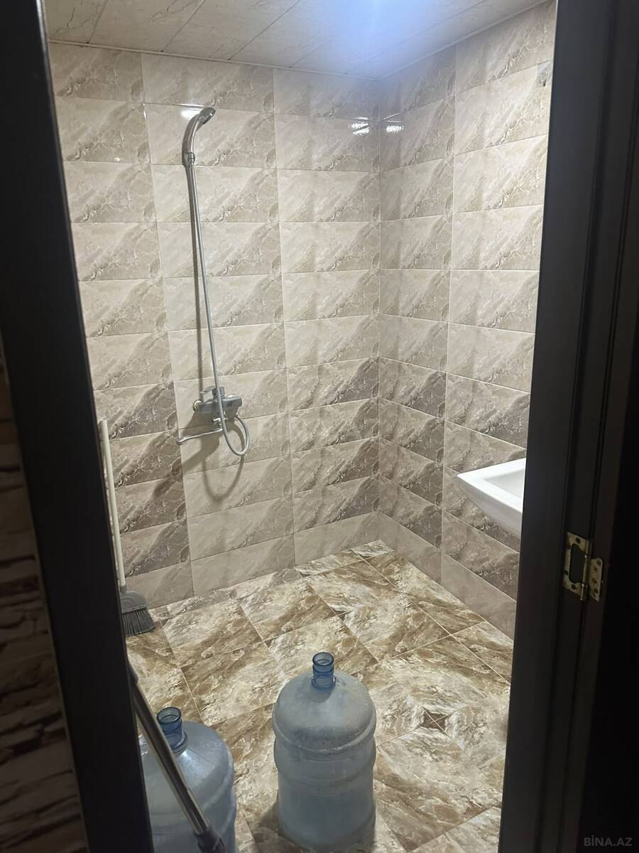 3 otaqlı Köhnə tikili, Suraxanı r., Bakı