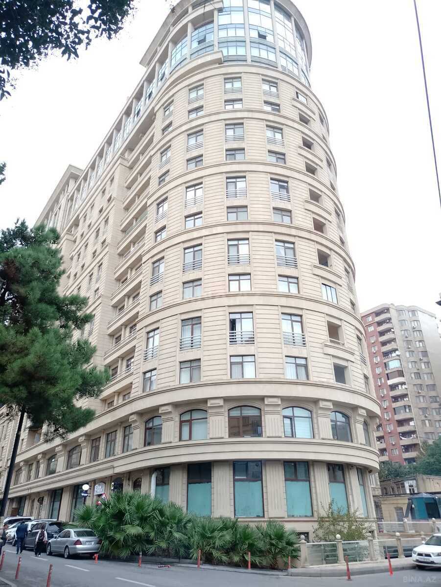 5 otaqlı Yeni tikili, Nizami m., Bakı