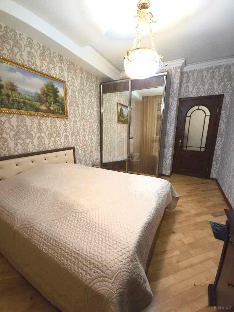 4 otaqlı Yeni tikili, 28 May m., Bakı