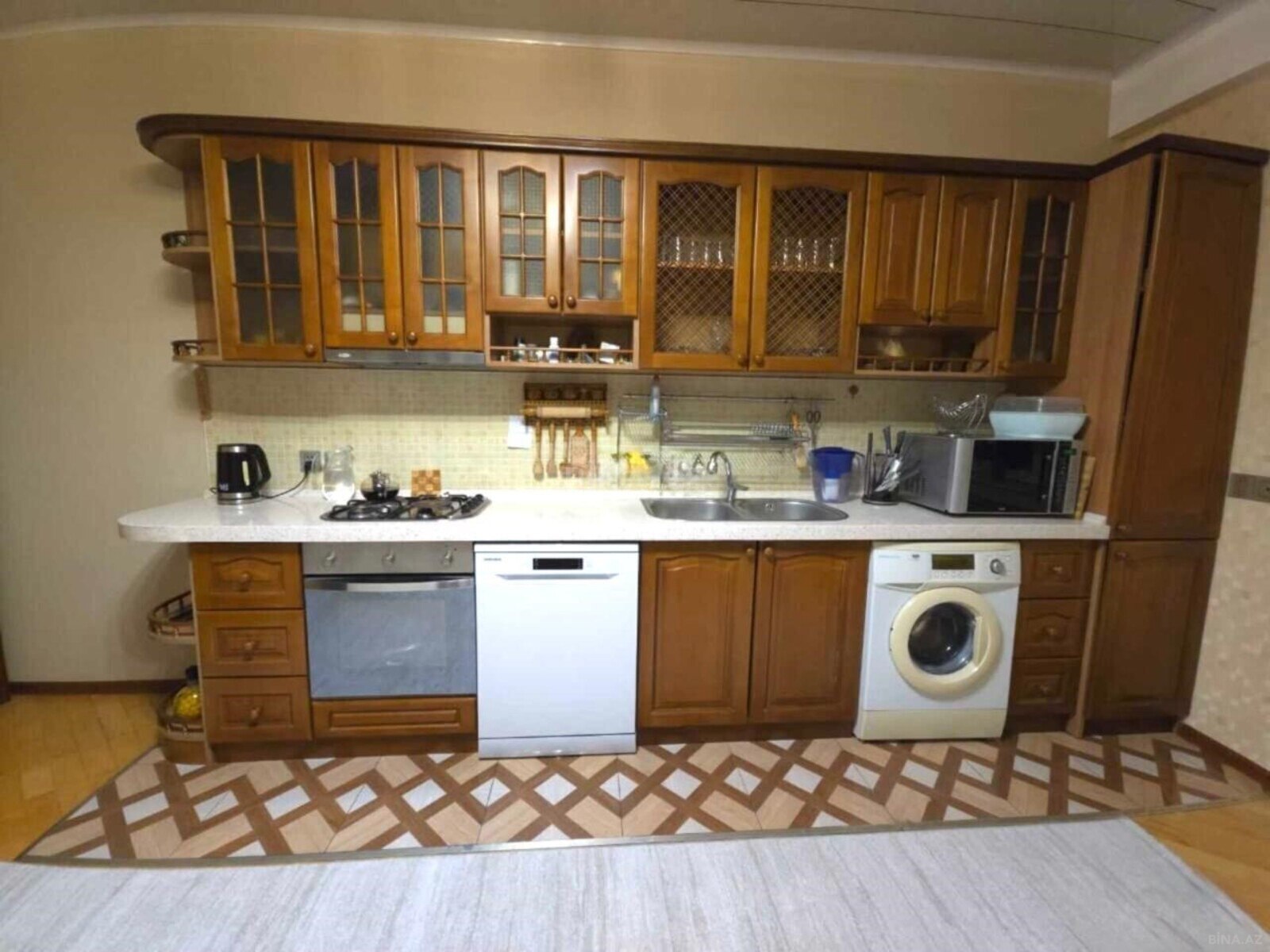 4 otaqlı Yeni tikili, 28 May m., Bakı